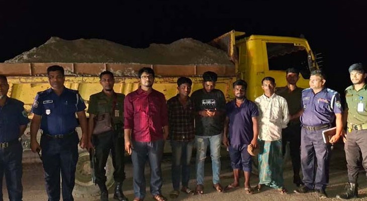 নাগরপুরে অবৈধ বালু উত্তোলন, ৪ জনকে কারাদণ্ড